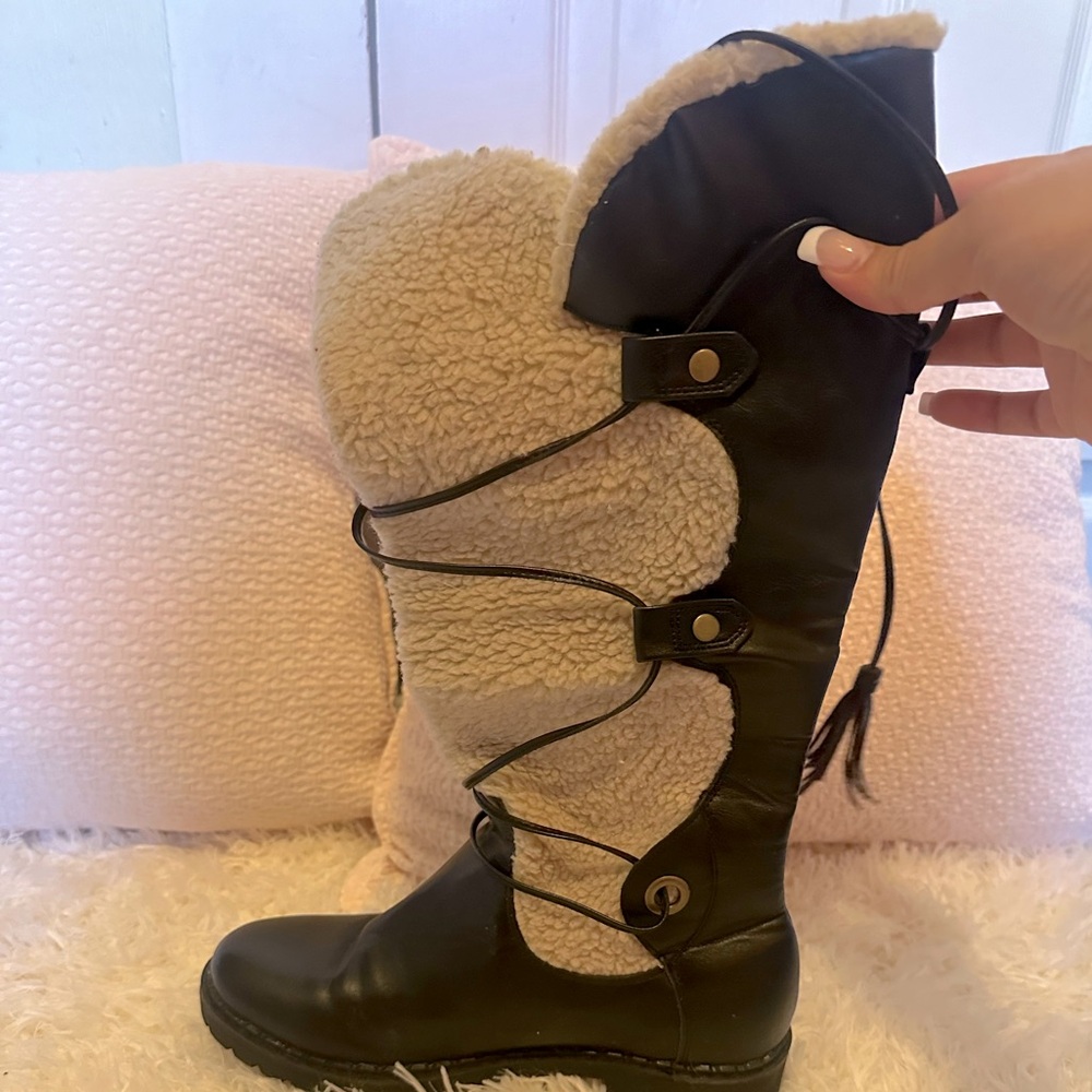 Rooney Tall Winter Boots US 7 Black + Tan